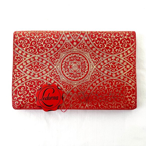 Ledorna Red and Gold Passport Wallet, Never used with Original Tag, Rare! - Picture 2 of 10